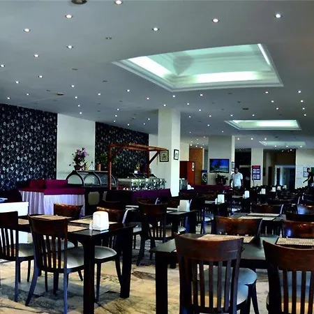 Grand Panorama Hotell